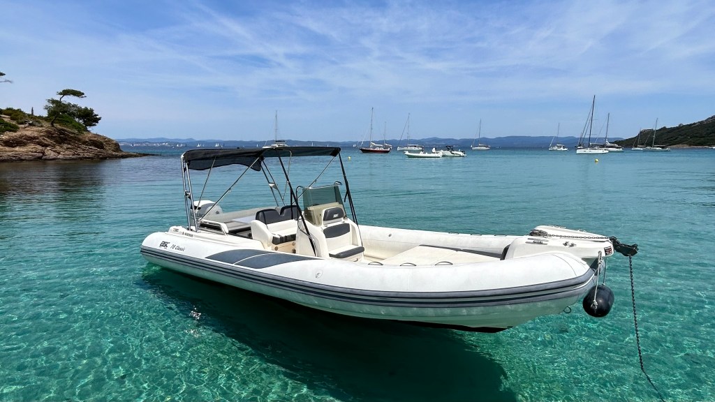 Photo Nuova Jolly semi-rigide 7m